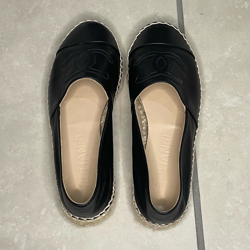 Chanel Black Leather Espadrilles Size 37 G29762 - Picture 12 of 16